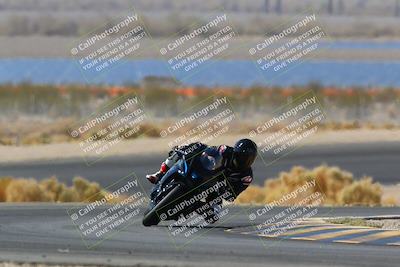 media/Apr-10-2022-SoCal Trackdays (Sun) [[f104b12566]]/Turn 14 (10am)/